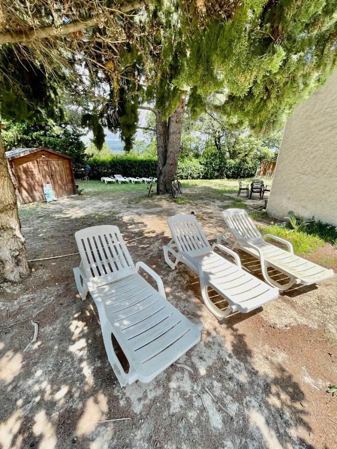Maison En Provence Avec Piscine Ле-Боссе Экстерьер фото
